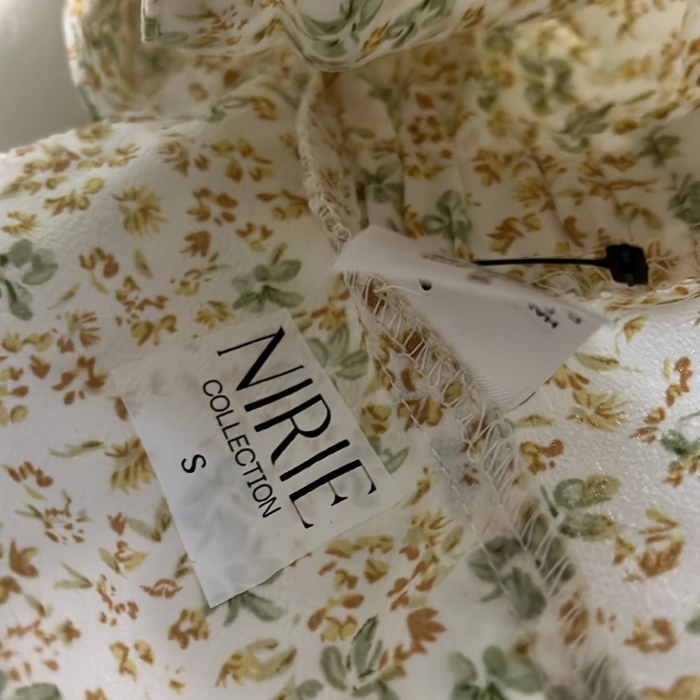 Golden Hour LS Tie-Back Floral Crop Top - Picture 9 of 12